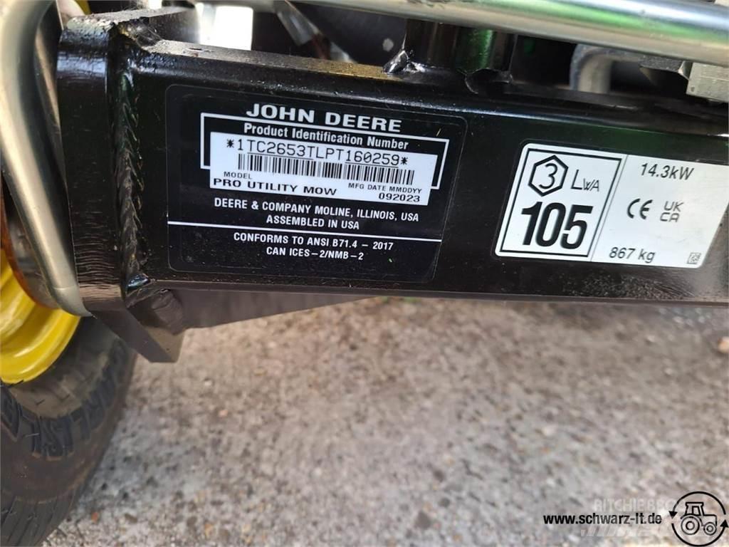 John Deere 2653B 球道割草机