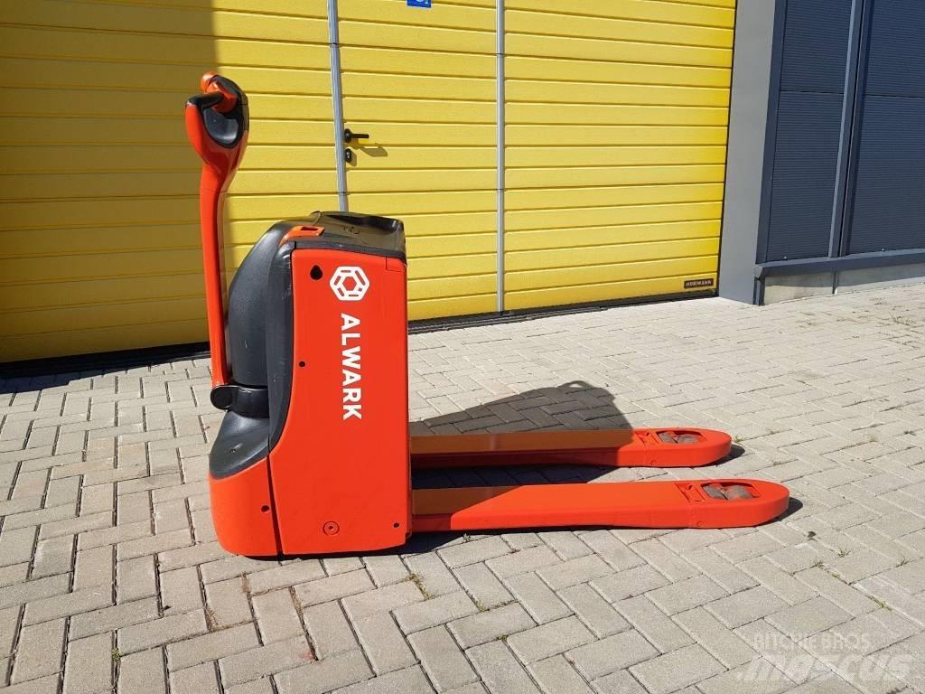 Linde T16 手动码垛机