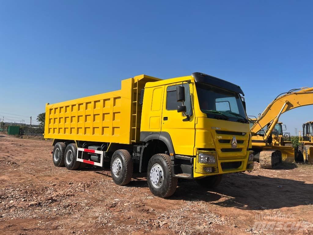 CAT 371hp 自卸式货车