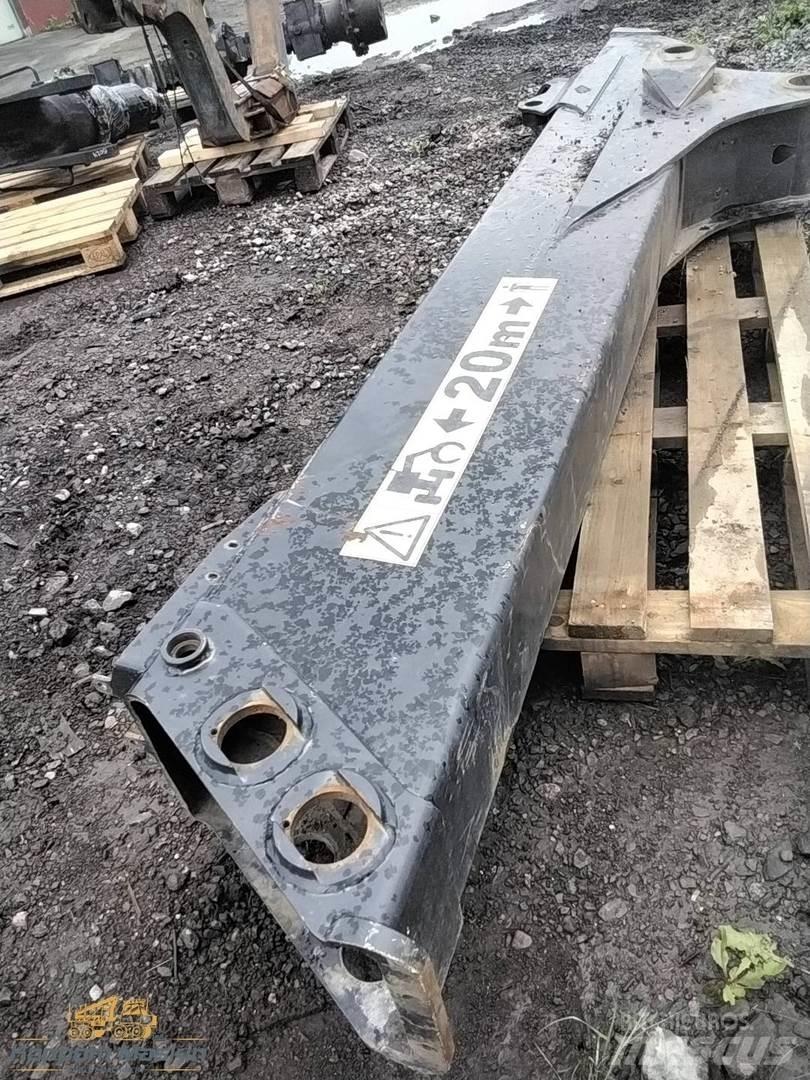 Komatsu 165 货运起重机