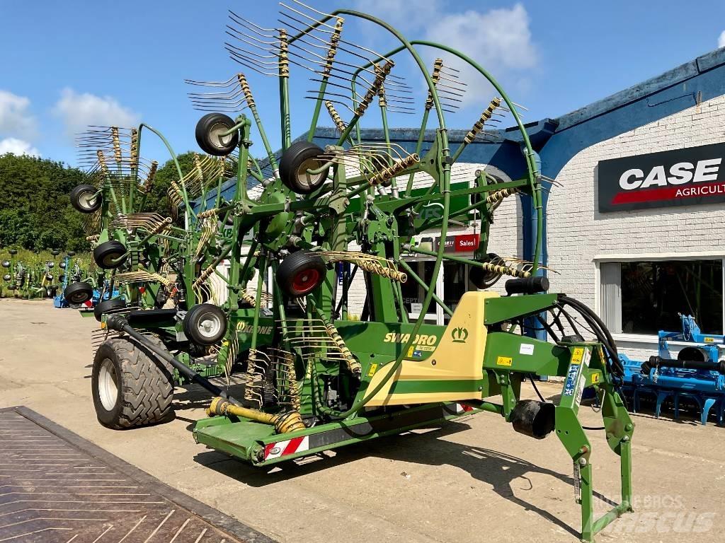 Krone Swadro TC 1370 犁耙和摊草机