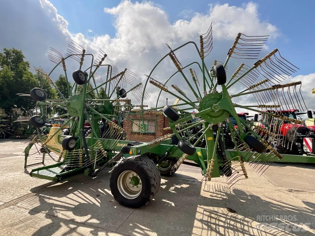Krone Swadro TC 1370 犁耙和摊草机