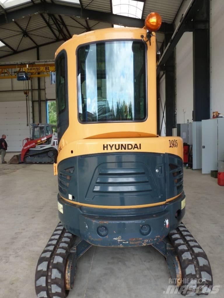 Hyundai R25Z-9AK 小型挖掘机