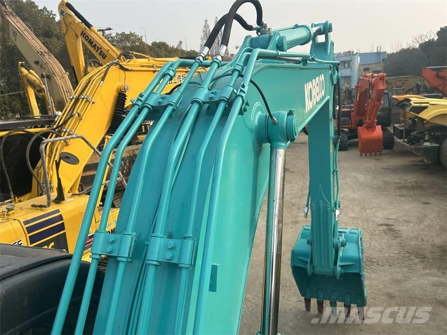 Kobelco SK 140 履带挖掘机