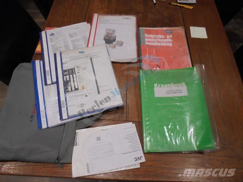 Doosan DX 255 LC 履带挖掘机