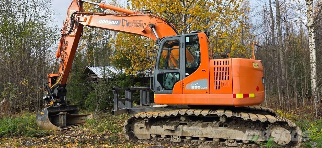 Doosan DX 235 LCR 履带挖掘机