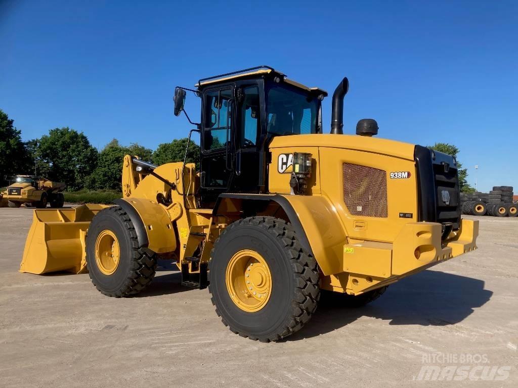 CAT 938M 轮式装载机