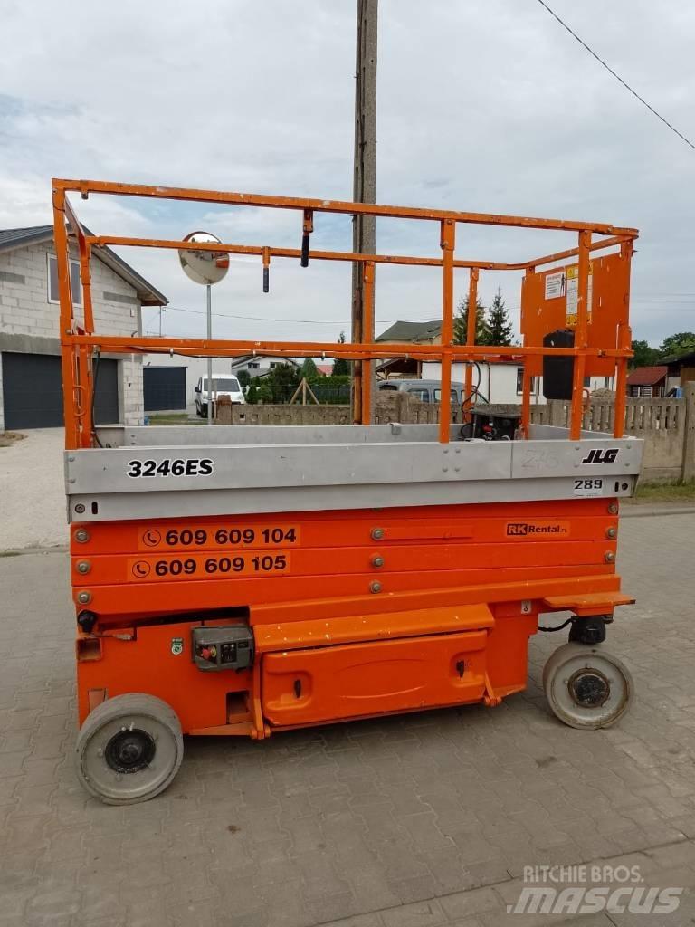 JLG 3246 ES 剪叉式升降机
