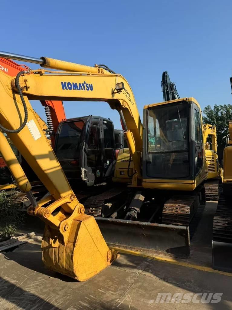 Komatsu PC 60-7 小型挖掘机