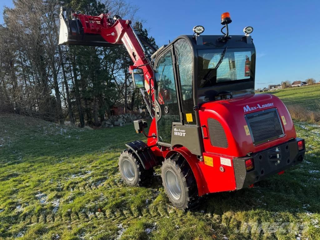  Max Loader 810 T 小型装载机