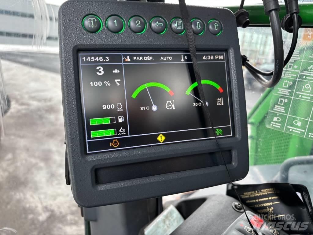 John Deere 803MH 收割机