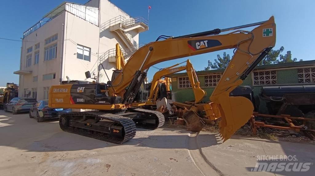 CAT 330 D2 履带挖掘机