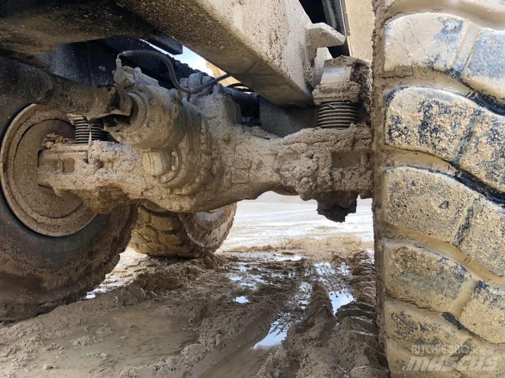 Terex TA 40 铰接式自卸车