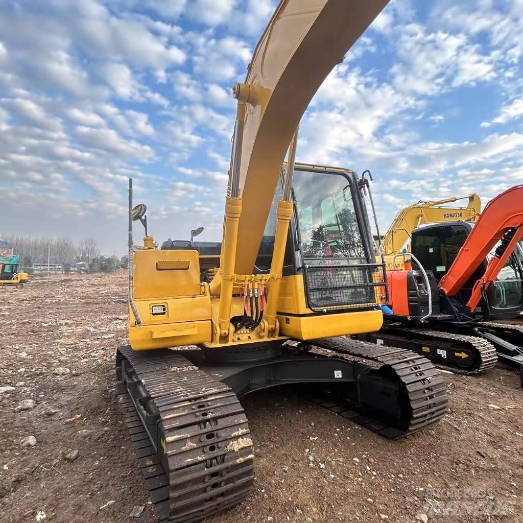 Komatsu PC 110 中型挖掘机