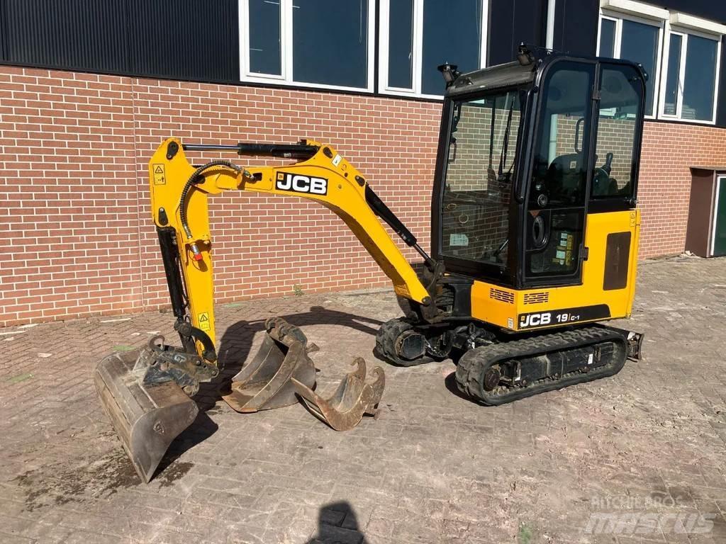 JCB 19C-1 小型挖掘机