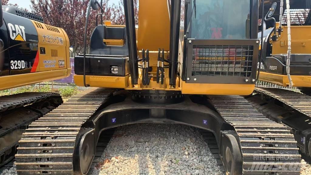 CAT 323 D 履带挖掘机