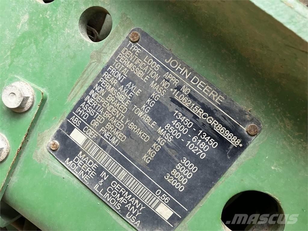 John Deere 6215R 拖拉机/农用车