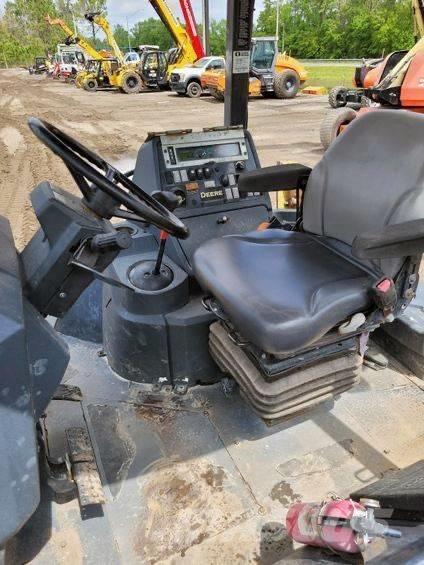 DEERE 310 L 反铲装载机