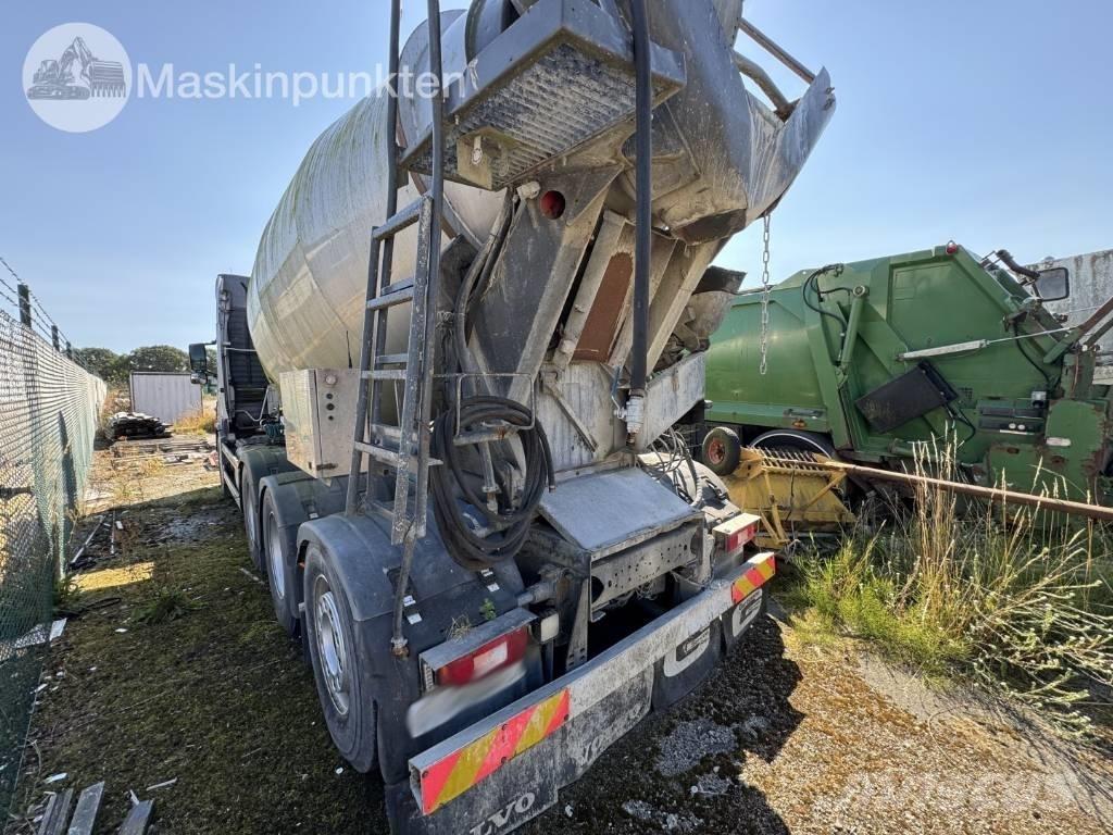 Volvo FM 440 混凝土搅拌车