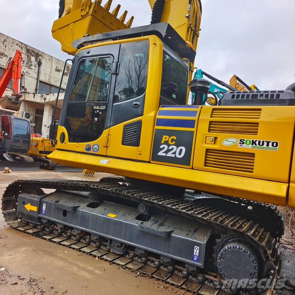 Komatsu PC 220 履带挖掘机