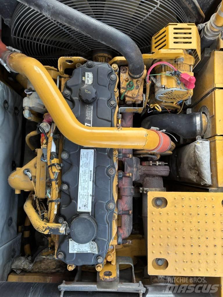 CAT 325 D L 履带挖掘机