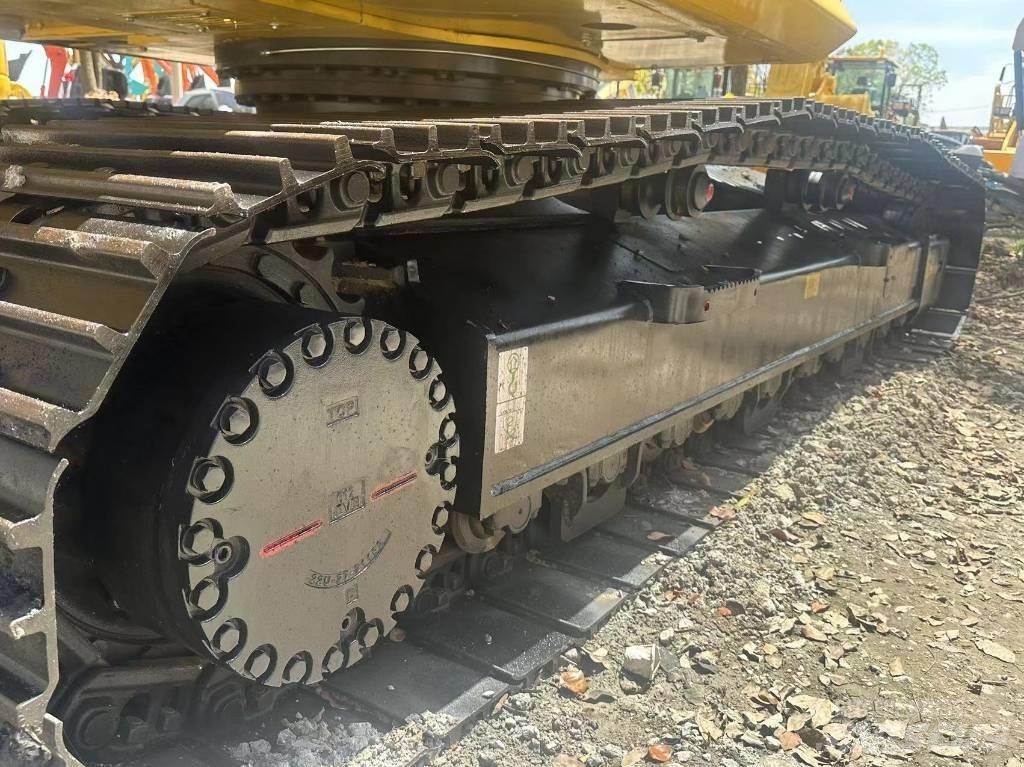 Komatsu PC 240 LC-8 履带挖掘机
