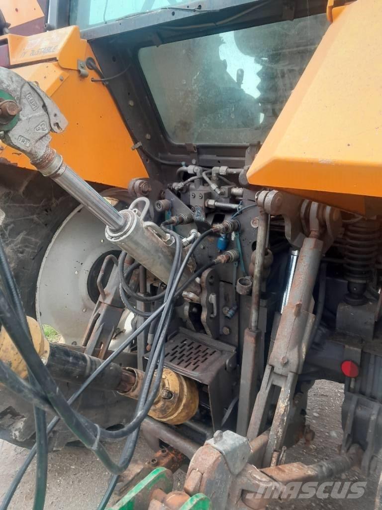 Renault 155-54 TX 拖拉机/农用车