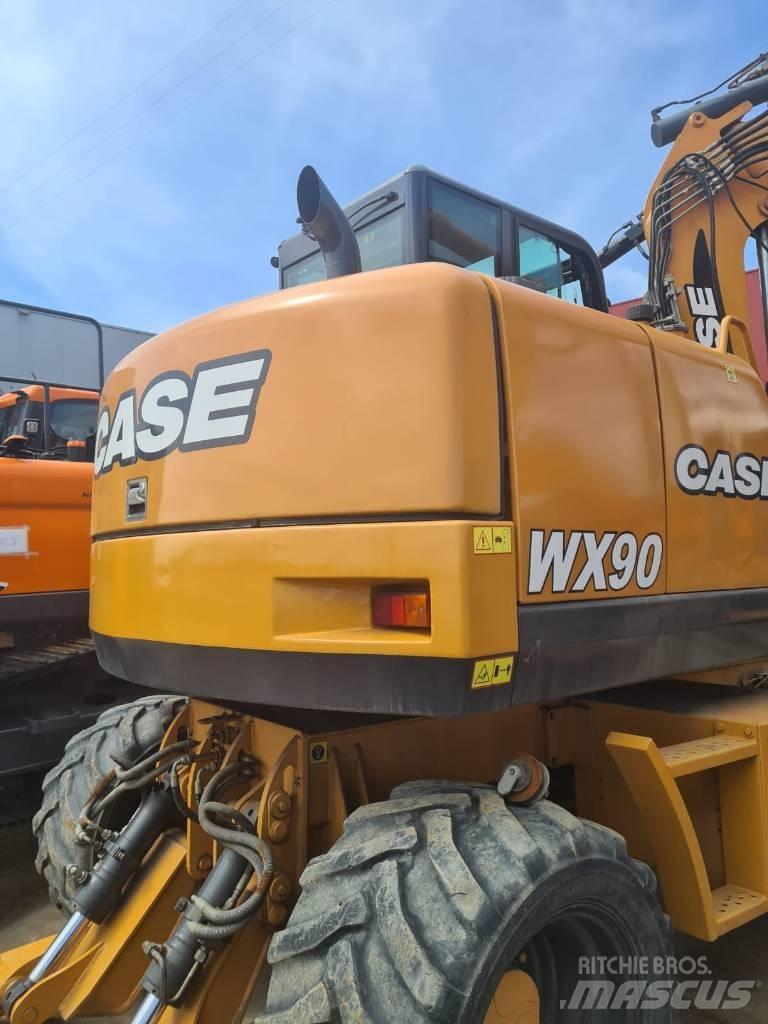 CASE WX 90 轮式挖掘机