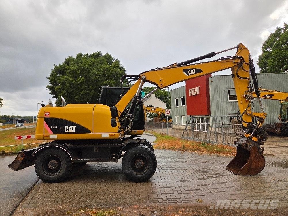 CAT M313D 轮式挖掘机