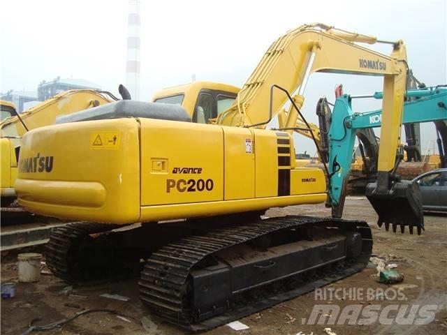 Komatsu PC 200 履带挖掘机