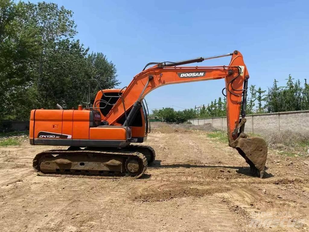 Doosan DX 130-9CN 履带挖掘机