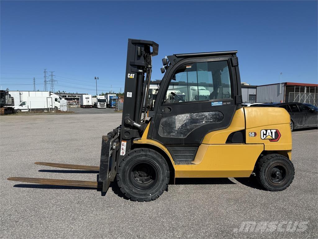 CAT DP50NT 柴油叉车