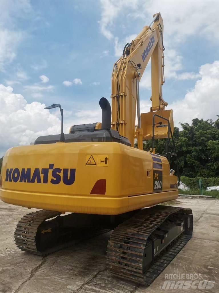 Komatsu PC 200-10 履带挖掘机