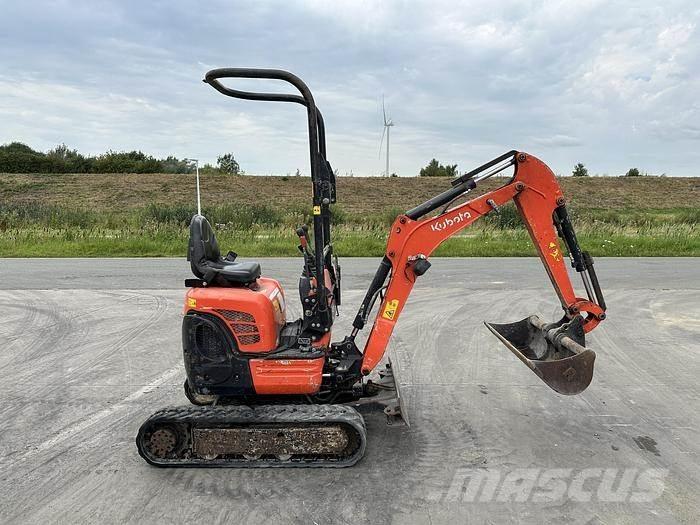 Kubota U10-3 小型挖掘机
