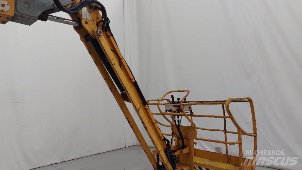 Haulotte HA 20 PX 曲臂高空工作平台