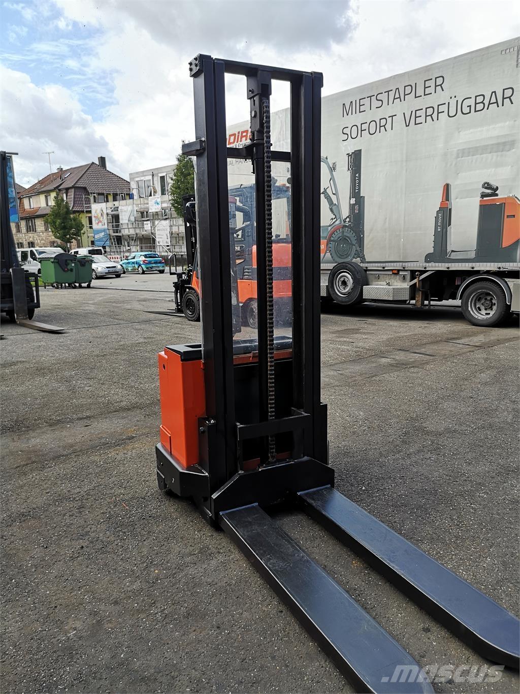 BT PPS 1200 MX/1 行走式堆垛机