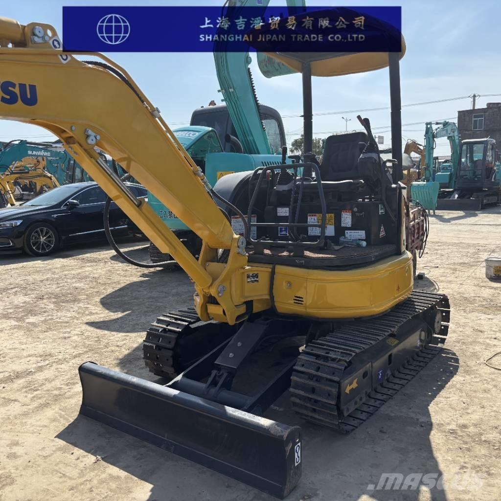 Komatsu PC 30 MR 小型挖掘机