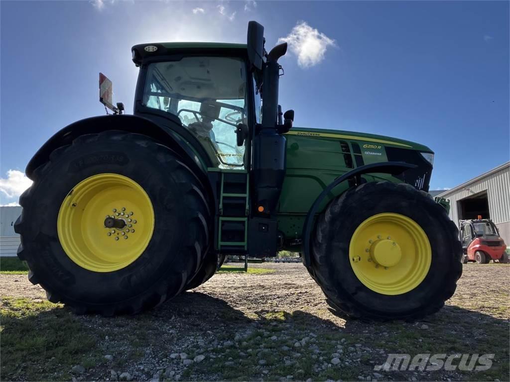 John Deere 6250R 拖拉机/农用车