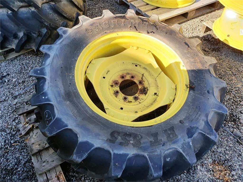 BKT 380/85R28 x2 轮胎、车轮、轮圈