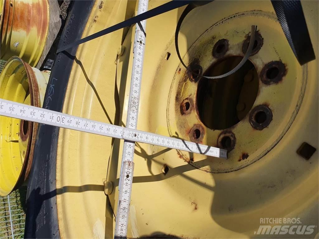 BKT 380/85R28 x2 轮胎、车轮、轮圈