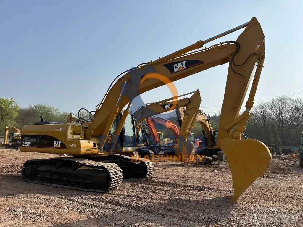 CAT 325 CL 履带挖掘机
