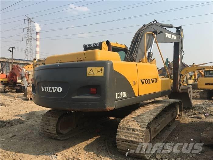 Volvo EC 210 B LC 履带挖掘机