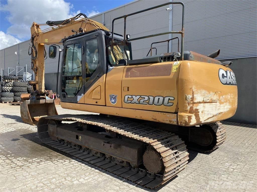 CASE CX210 履带挖掘机