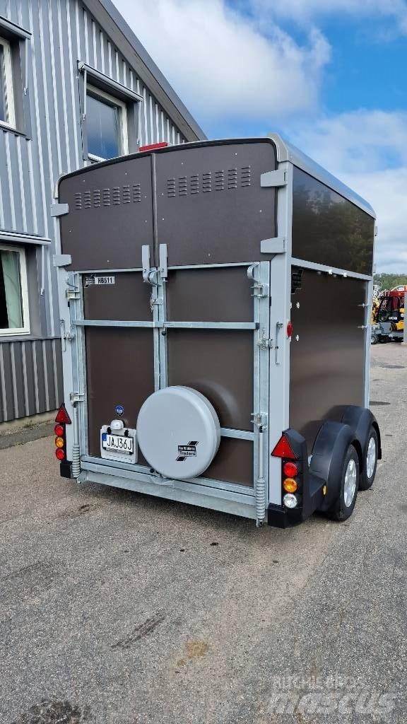 Ifor Williams HB 511 动物运输拖车