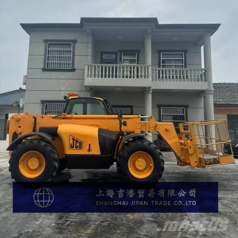 JCB 535-95 伸缩臂叉装车|叉装车
