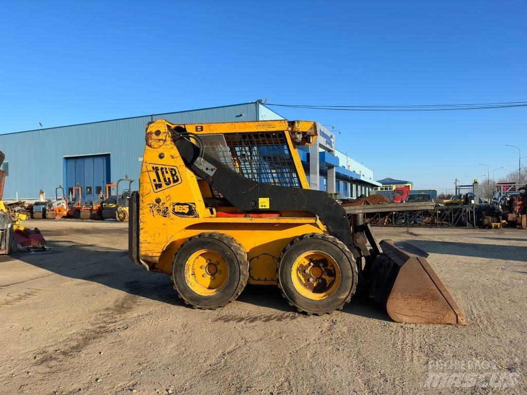 JCB 165 滑移装载机