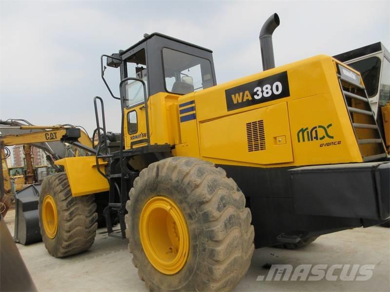 Komatsu WA 380-3 轮式装载机