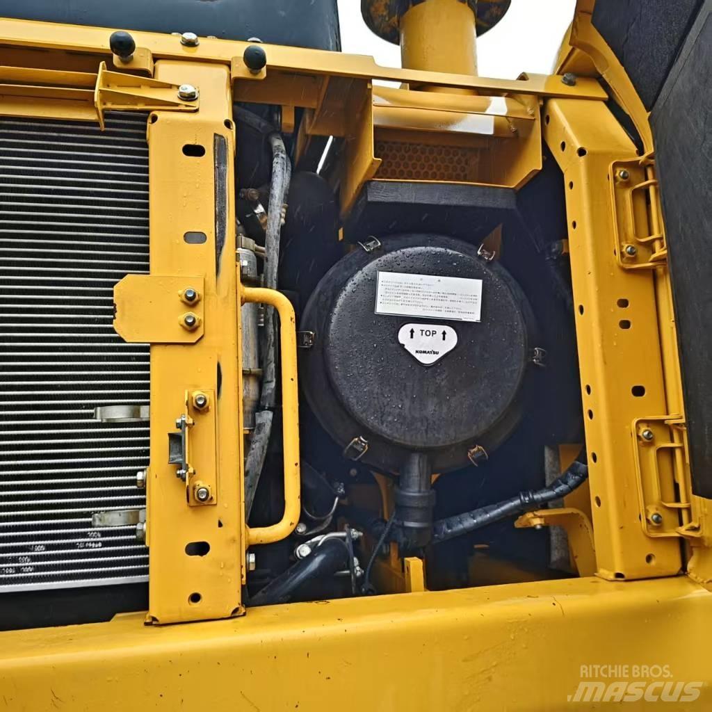 Komatsu PC400-8 履带挖掘机