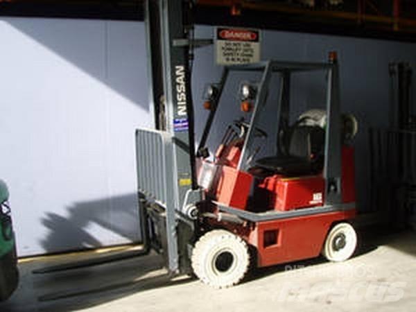 Nissan KH01A15U 其他叉车