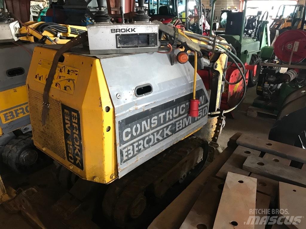 Brokk BM150E 小型挖掘机